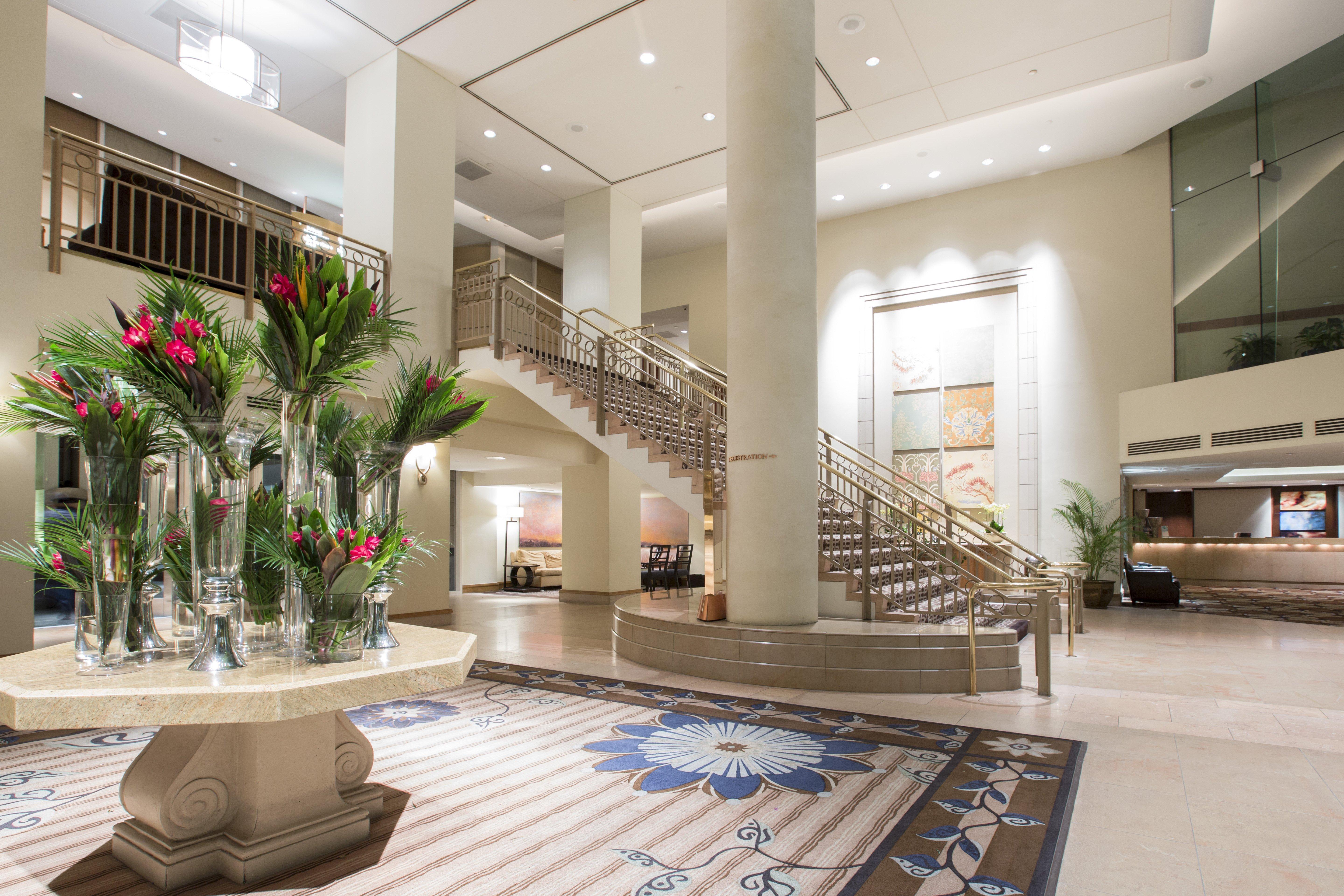 Omni Angeles Hotel 4*
